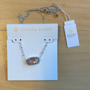 Kendra Scott necklace